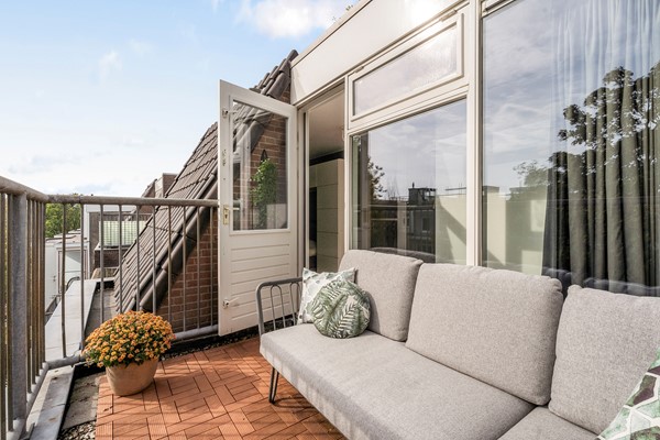 Medium property photo - Jacob van Lennepkade 121E, 1054 ZJ Amsterdam